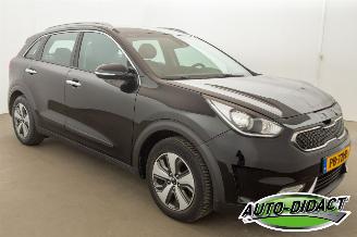 Kia Niro 1.6 GDi Hybrid Automaat 62.876 km NAP  DynamicLine picture 2