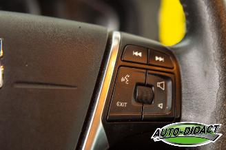 Volvo V-60 2.0 D3 Navi Summum picture 16