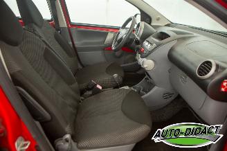 Toyota Aygo 1.0-12V Automaat Airco Comfort picture 16