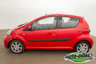 Toyota Aygo 1.0-12V Automaat Airco Comfort picture 33