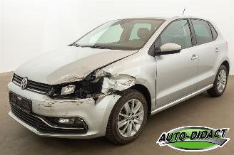 Damaged car Volkswagen Polo 1.0 TSI Airco Highline 2017/5