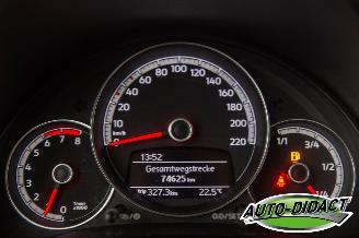 Volkswagen Up! 1.0 move up! picture 16