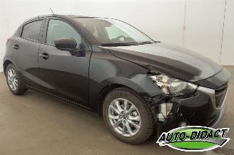 Mazda 2 1.5 Skyactive Navi Airco picture 2