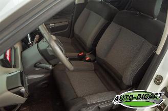 Citroën C4 cactus 1.2 PureTech Clima Camera Feel picture 23
