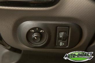 Citroën C4 cactus 1.2 PureTech Clima Camera Feel picture 11