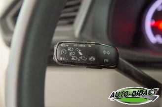 Volkswagen Transporter 2.0 TDI L2H1 Navi Airco picture 15