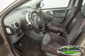 Toyota Aygo 1.0-12V Airco picture 18