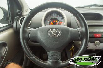 Toyota Aygo 1.0-12V Airco picture 5