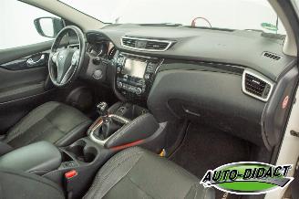 Nissan Qashqai 1.6 Tekna Pano Leder Camera Navi picture 19
