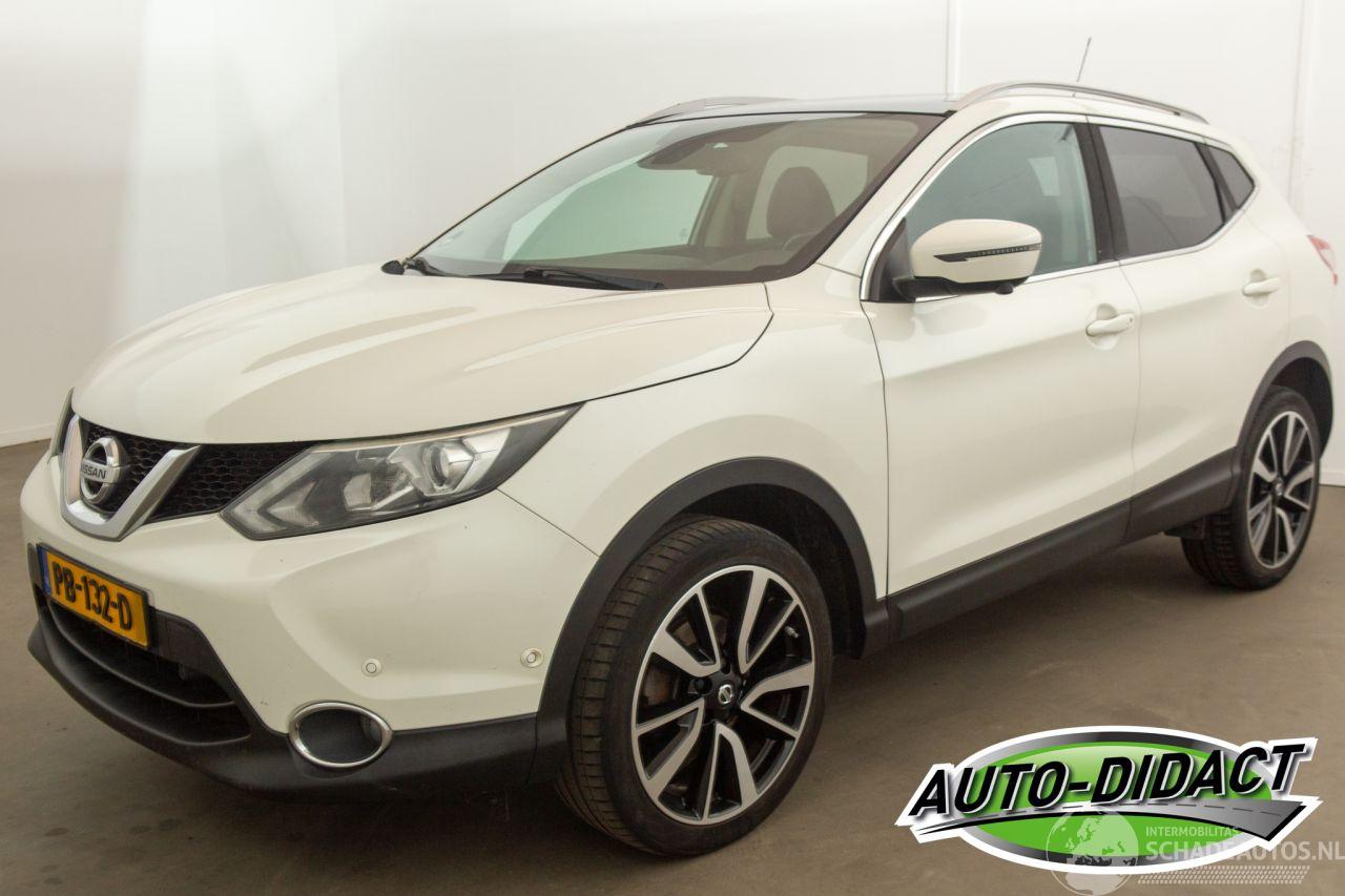Nissan Qashqai 1.6 Tekna Pano Leder Camera Navi
