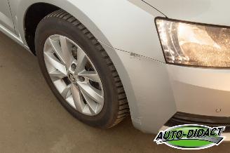 Skoda Octavia 1.5 TSI Automaat Navi Clima Sport Business picture 28