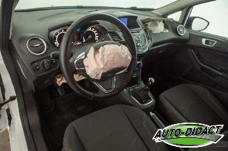 Ford Fiesta 1.0 65kP 111.342 km Airco Navi White Edition picture 21