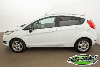 Ford Fiesta 1.0 65kP 111.342 km Airco Navi White Edition picture 40