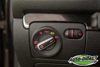 Volkswagen Golf 1.4 TSI Automaat Navi Leder Clima Highline picture 7