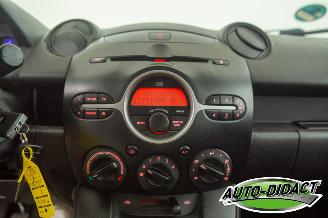 Mazda 2 1.3 TS Airco picture 9