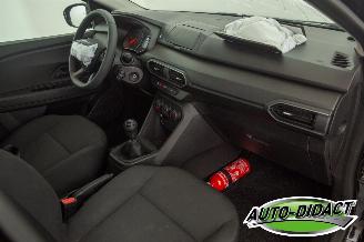 Dacia Sandero 1.0 49kW 31.432 km picture 16