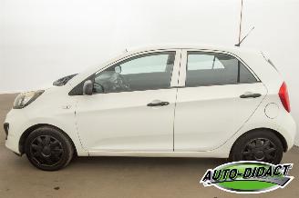 Kia Picanto 1.0 CVVT picture 31