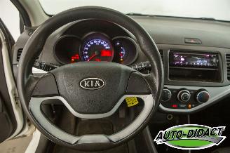 Kia Picanto 1.0 CVVT picture 5