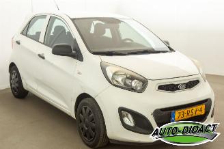 Kia Picanto 1.0 CVVT picture 2