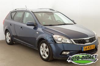 Kia Cee d 1.4 CVVT Navi Airco picture 2