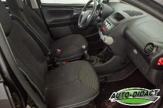 Peugeot 107 1.0 Airco Envy picture 11