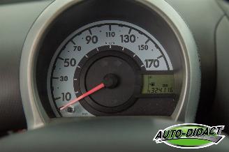 Toyota Aygo 1.0-12V + picture 6