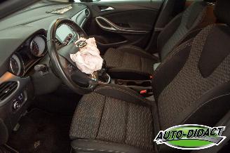 Opel Astra 1.4 Turbo Navi Airco Online Edition picture 19