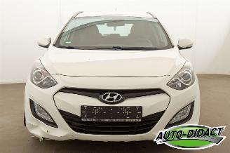 Hyundai I-30 1.4 Airco Leder picture 31