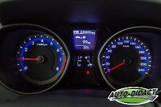 Hyundai I-30 1.4 Airco Leder picture 6