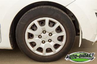 Hyundai I-30 1.4 Airco Leder picture 28