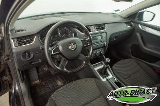 Skoda Octavia 1.6 TDI Clima Ambition picture 20