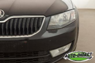 Skoda Octavia 1.6 TDI Clima Ambition picture 29