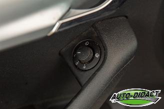 Skoda Octavia 1.6 TDI Automaat Navi Clima Ambition picture 10