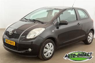 Auto incidentate Toyota Yaris 1.0 VVT-i Airco Spirit 2007/12