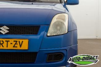 Suzuki Swift 1.3 GLS picture 23