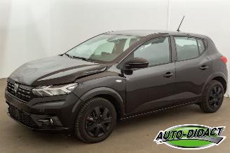 skadebil auto Dacia Sandero 1.0 TCe Navi Camera 93.330 km Comfort 2022/12