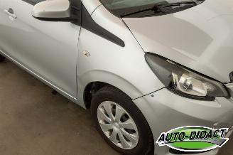 Peugeot 108 1.0 VTi Automaat 97.076 km Airco Active picture 28
