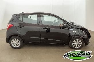 Hyundai I-10 1.0i i-Motion Clima Comfort picture 37