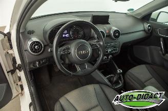 Audi A1 1.0 TFSI Airco picture 23
