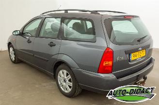 Ford Focus Wagon 1.6-16V Futura picture 3