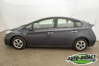 Toyota Prius 1.8 Plug-in Dynamic Business picture 27