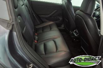 Tesla Model 3 Long Range AWD 75 kWh picture 19