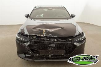 Mazda 3 Automaat 64.913 KM Skyactiv picture 5