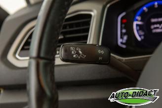 Volkswagen T-Roc 1.0 TSI Digi Dash Navi Camera Clima Style Business picture 18