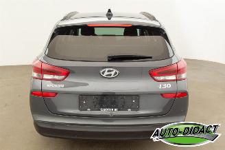 Hyundai I-30 1.5 Hybrid Automaat Navi Camera Clima picture 36