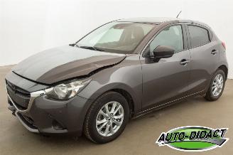 Schadeauto Mazda 2 1.5 Automaat Camera Airco 78.166 km Skyactiv Ambition 2019/7