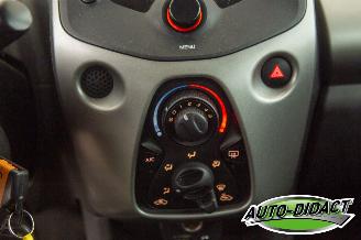 Citroën C1 1.0 VTi Airco Feel picture 8