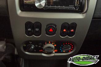 Dacia Sandero Stepway 1.6 Airco picture 8