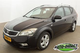 Avarii autoturisme Kia Ceed 1.6 CVVT Clima Navi Camera X-ecutive 2011/4