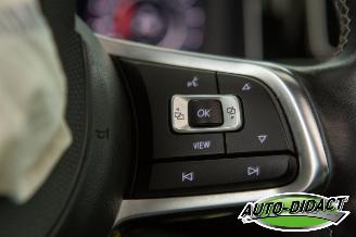 Volkswagen Golf 1.5 TSI Automaat Pano Digi Dash Navi Clima Business R Highline picture 17